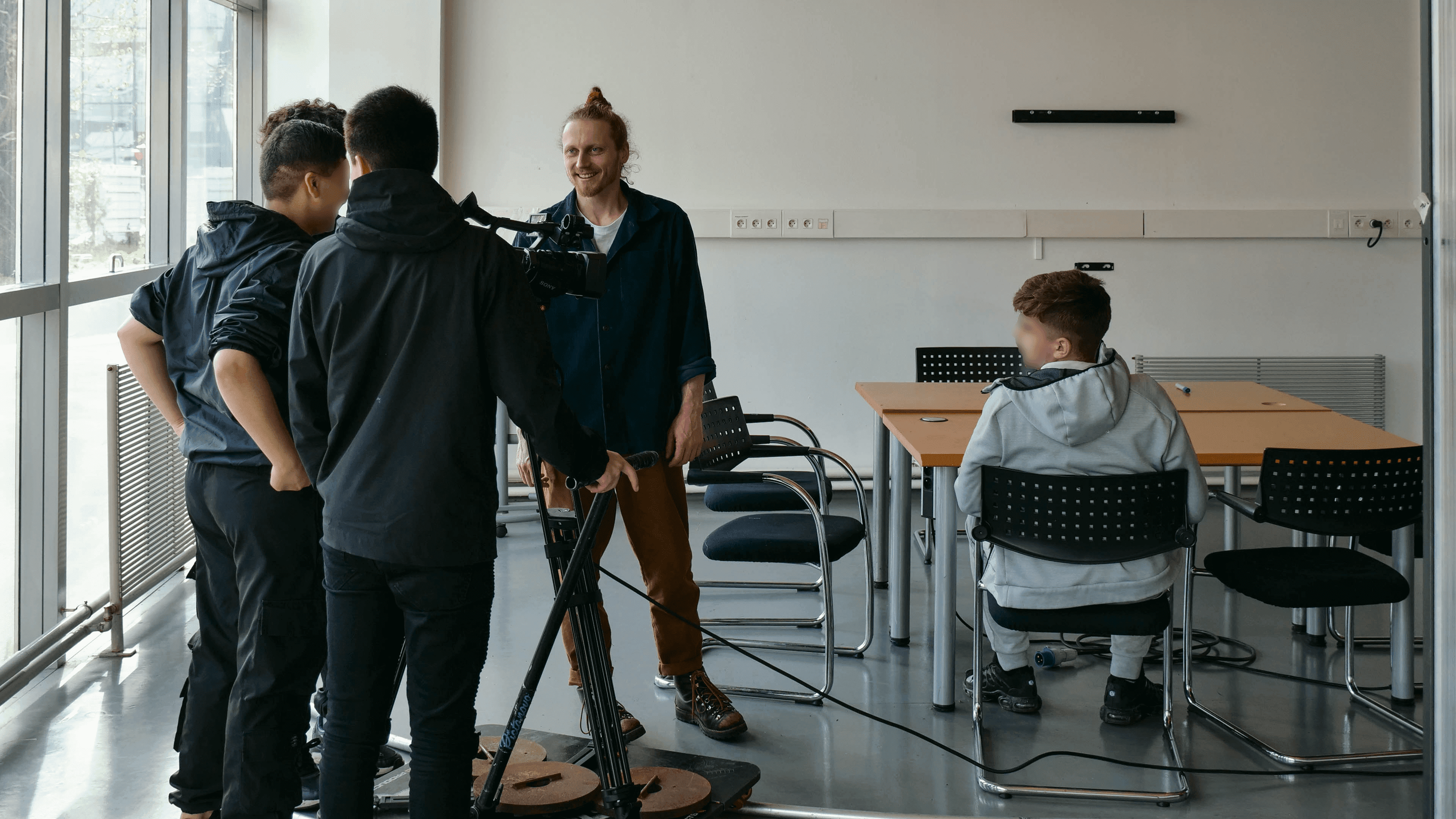 Culture et protection judiciaire de la jeunesse : une journée dédiée à l'éducation et à la sensibilisation aux images en Hauts-de-France