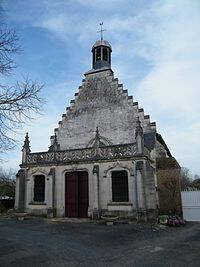 La chapelle Notre-Dame de l’Annonciation de Monflières inscrite au titre des Monuments Historiques.