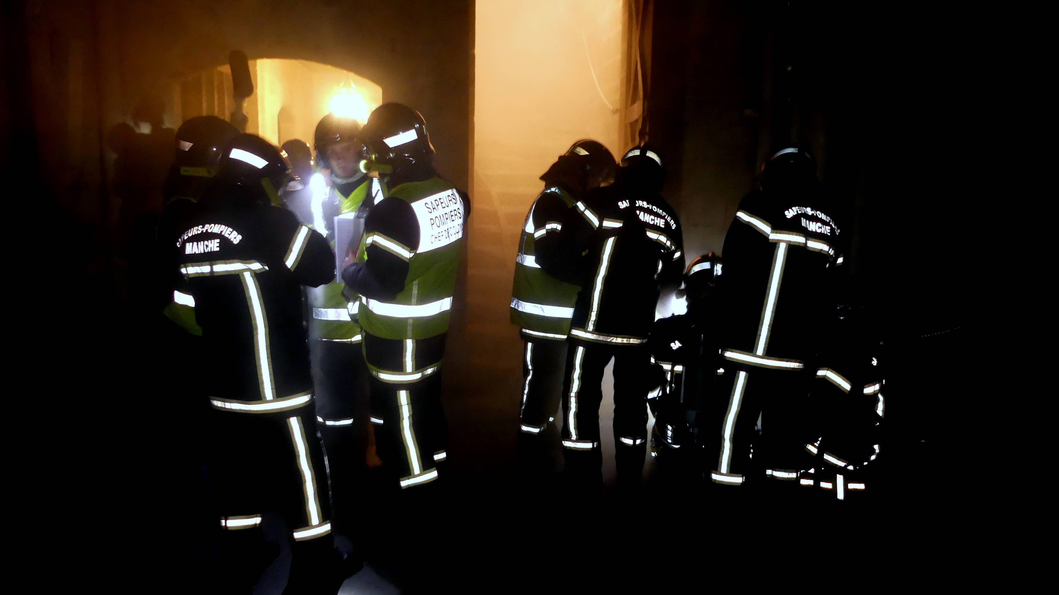 exercice-incendie-grandeur-nature-la-cath-drale-de-coutances