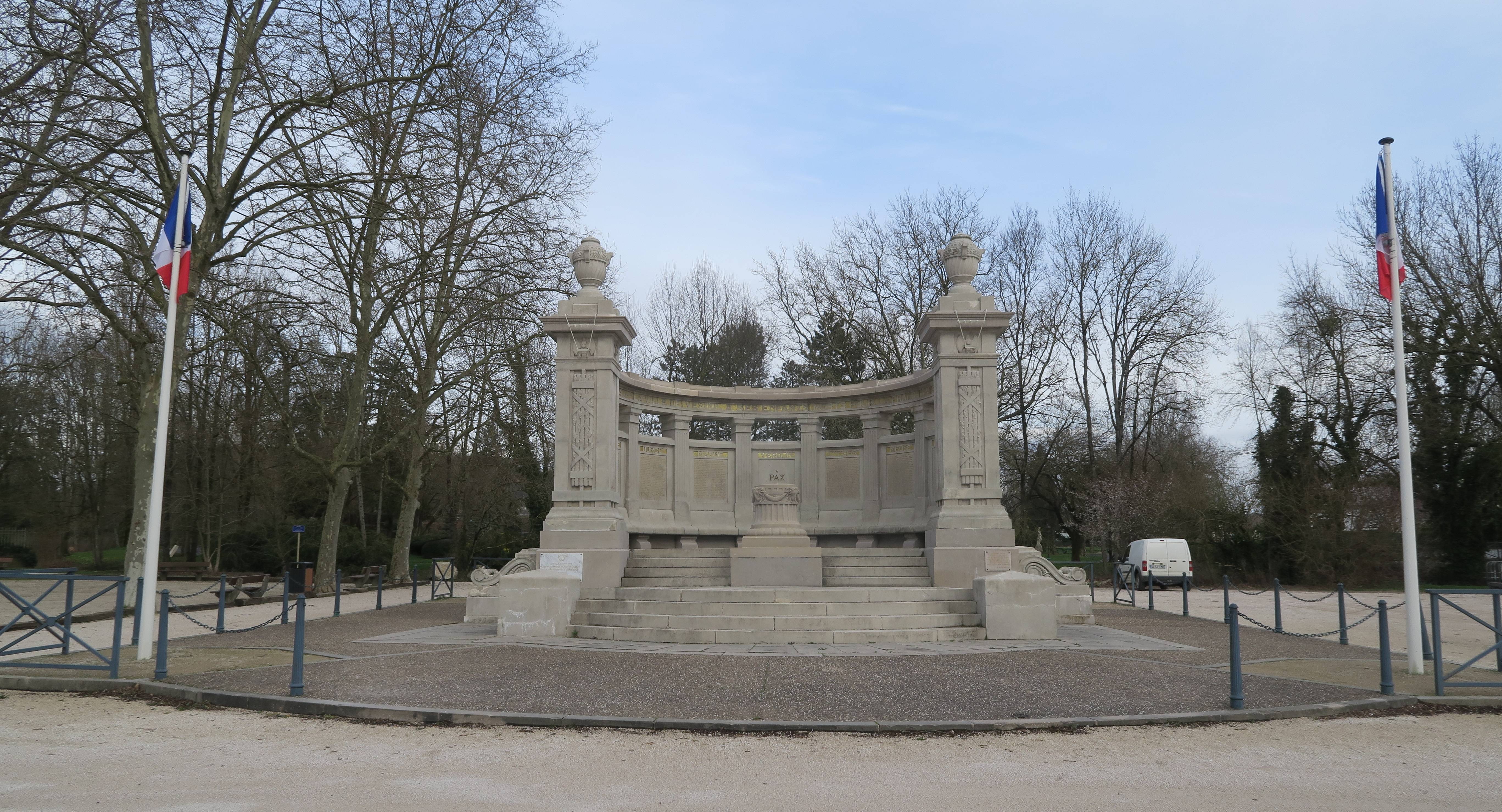 campagne-de-protection-des-monuments-comm-moratifs-de-la-grande-guerre