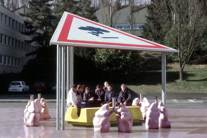 Isabelle Plat - CLOPORIUM ou Fumoir Paradoxal - 2002 - IUT de Nancy-Brabois