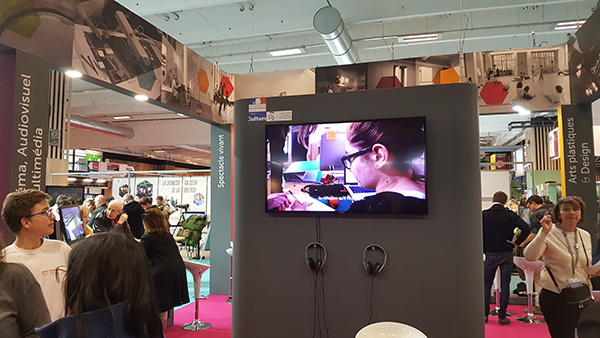 Stand du ministère de la Culture au Salon de l'éducation 2017